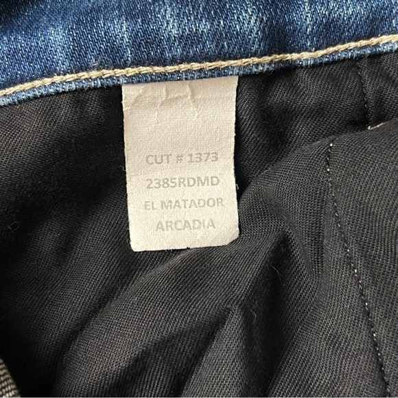 NWT L’AGENCE Distressed Ripped Knee Denim Ankle Crop Raw Hem French Slim Jean 25 - Picture 5 of 5